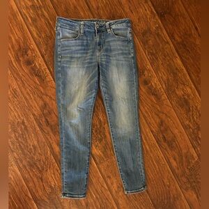 American Eagle Blue Jeans